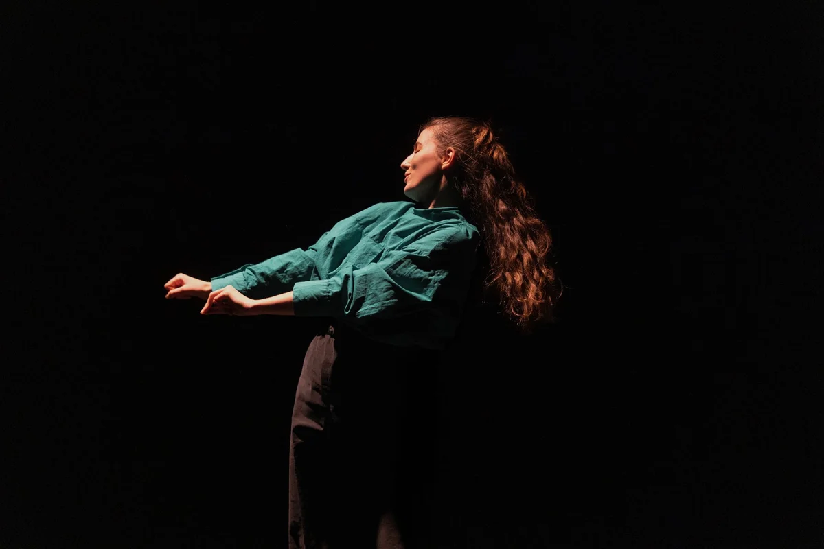 size_4.8_sophie-j_meyer_1.jpg